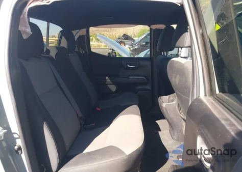 2023 Toyota Tacoma Trd Off Road z USA, uszkodzony, nr VIN 3TMCZ5AN0PM557718